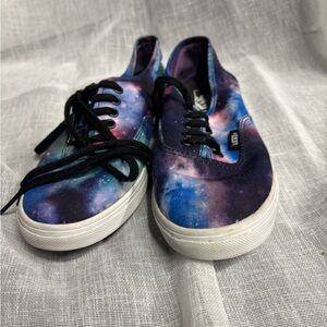Vans Off The Wall Galaxy Space Print Sneakers Lace Up Women’s 6 and Men’s 4.5